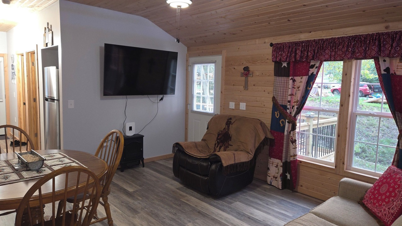 Photo of Livingroom in La Cygne