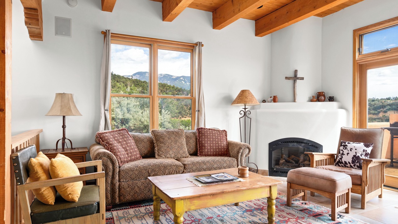 Photo of Bedroom in Arroyo Seco