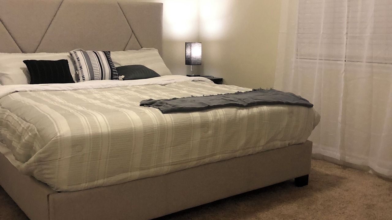 Photo of Bedroom in Aurora