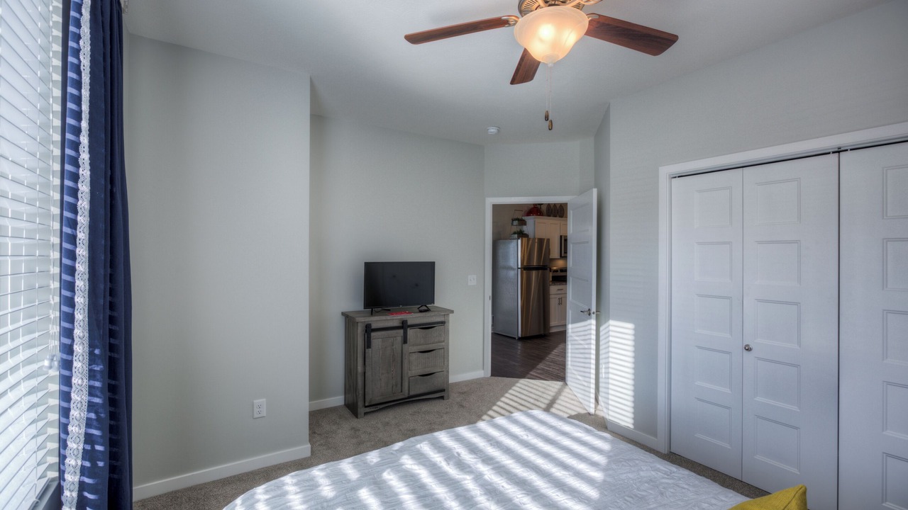 Photo of Bedroom in Midtown