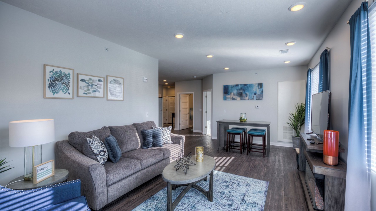 Photo of Livingroom in Midtown