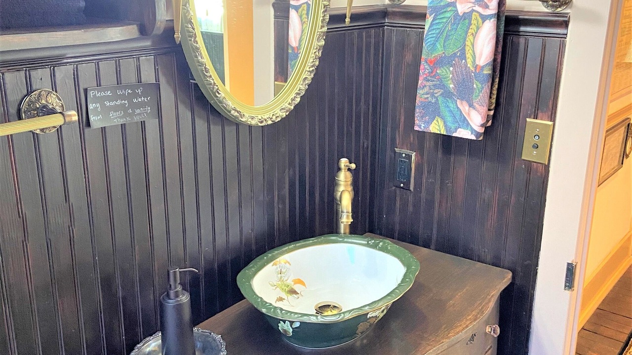 Photo of Bathroom in Hays
