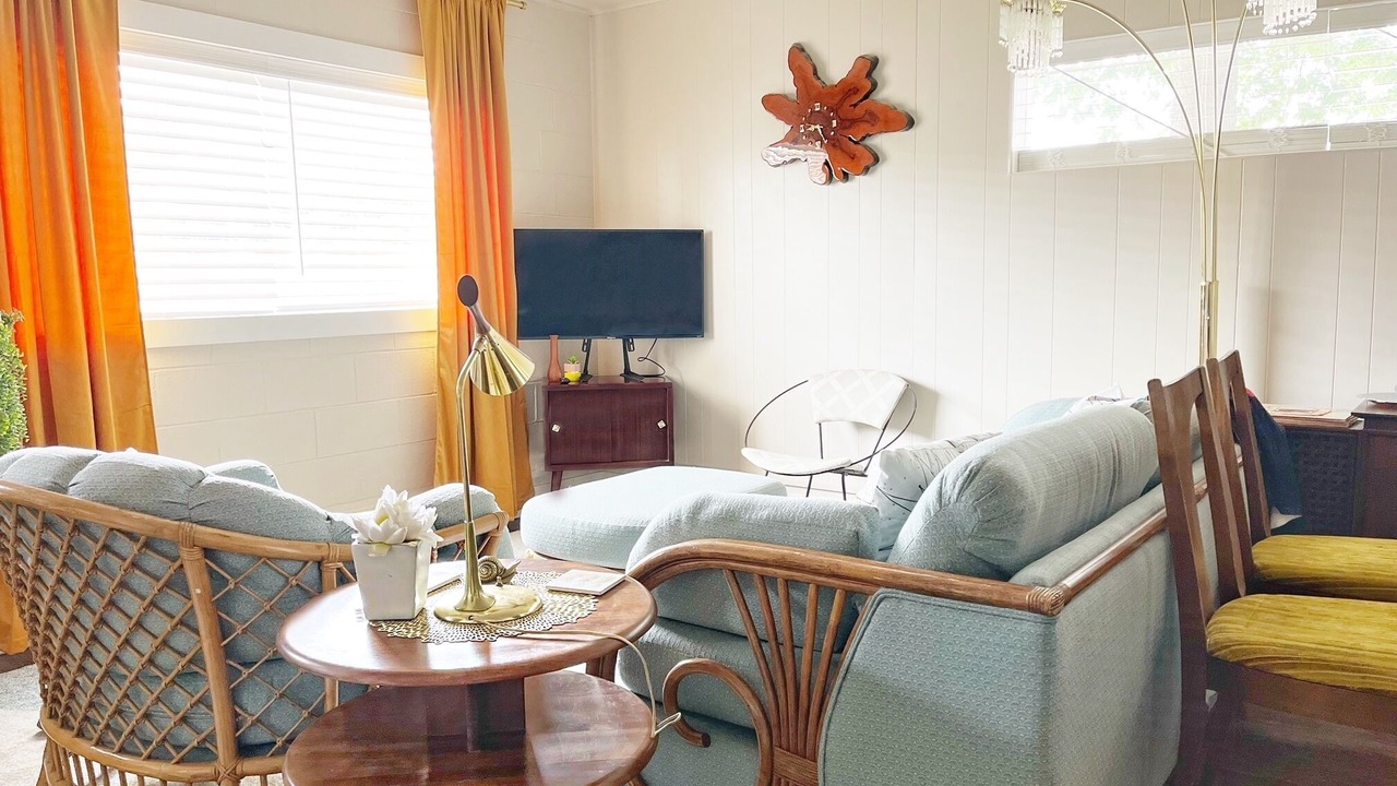 Photo of Livingroom in Hays