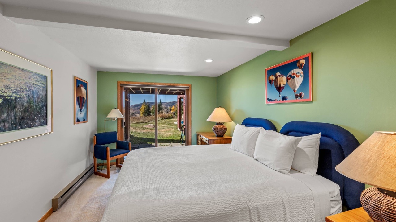 Photo of Bedroom in Fairway Meadows
