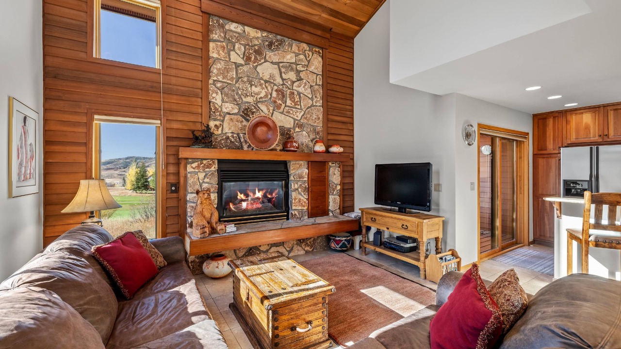 Photo of Livingroom in Fairway Meadows