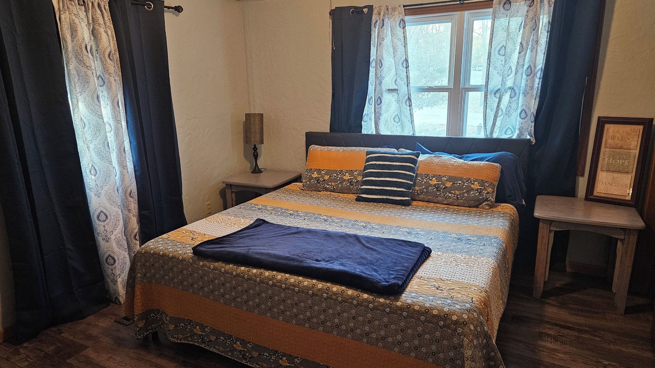 Photo of Bedroom in Ellsworth County