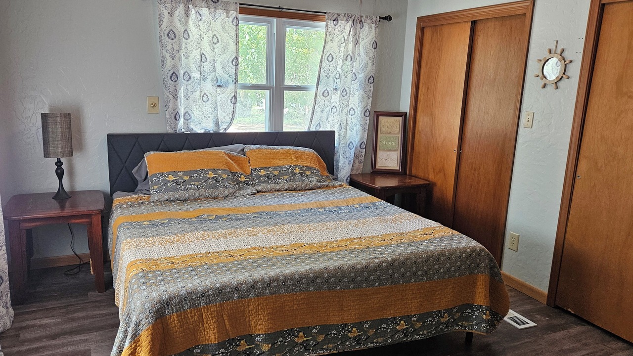Photo of Bedroom in Ellsworth County