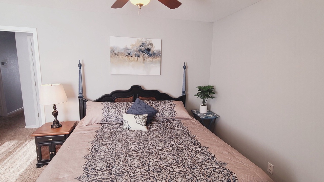 Photo of Bedroom in Edwards