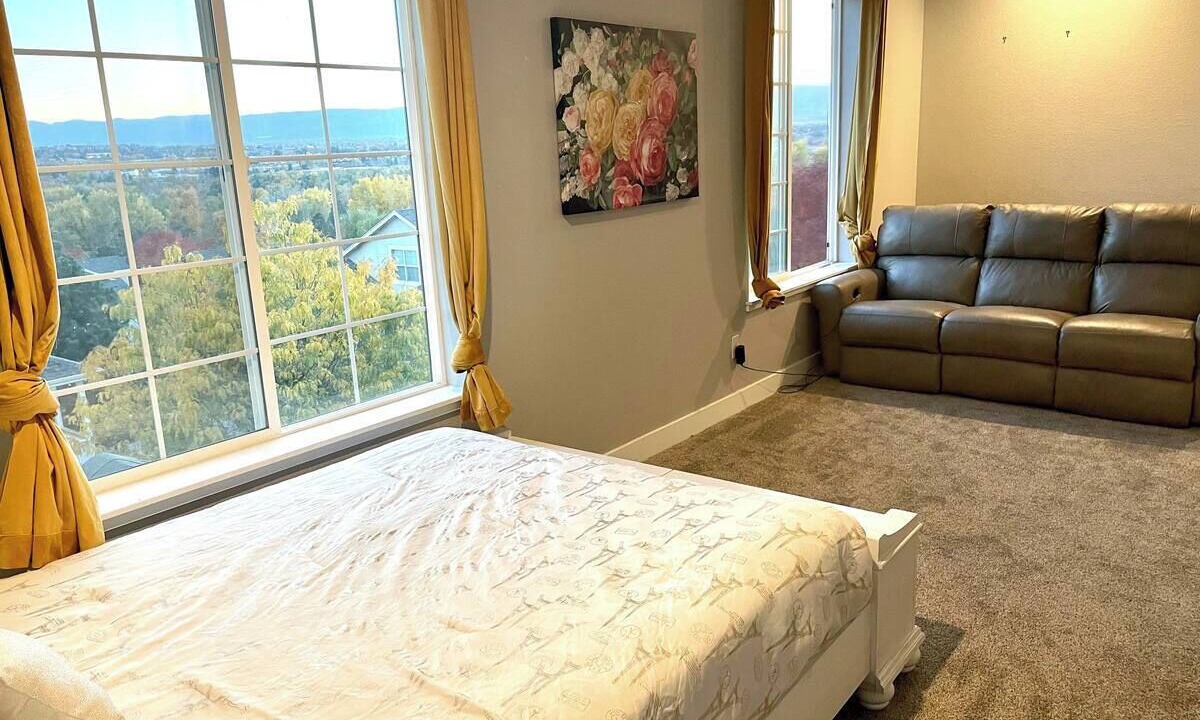 Photo of Bedroom in Lakewood