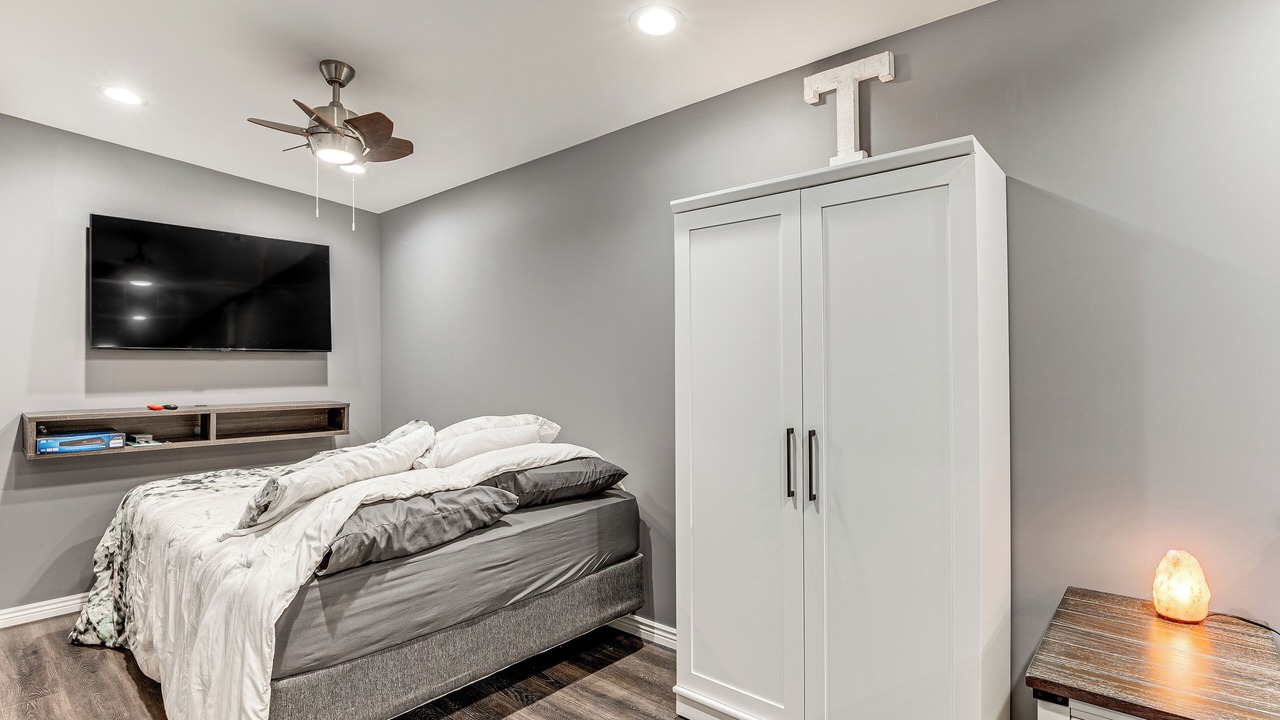 Photo of Bedroom in Lake George