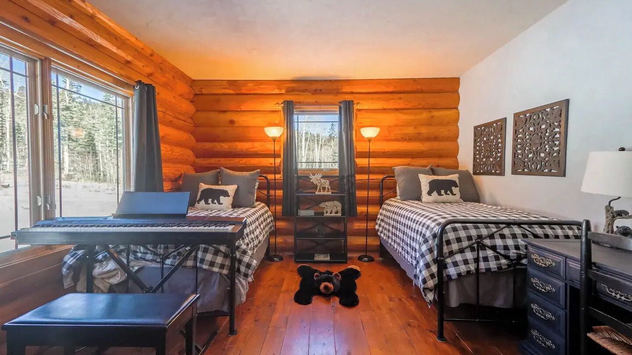 Photo of Bedroom in Westcliffe