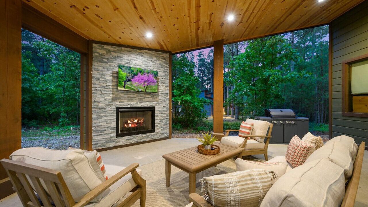 Photo of Outdoor in Pickens