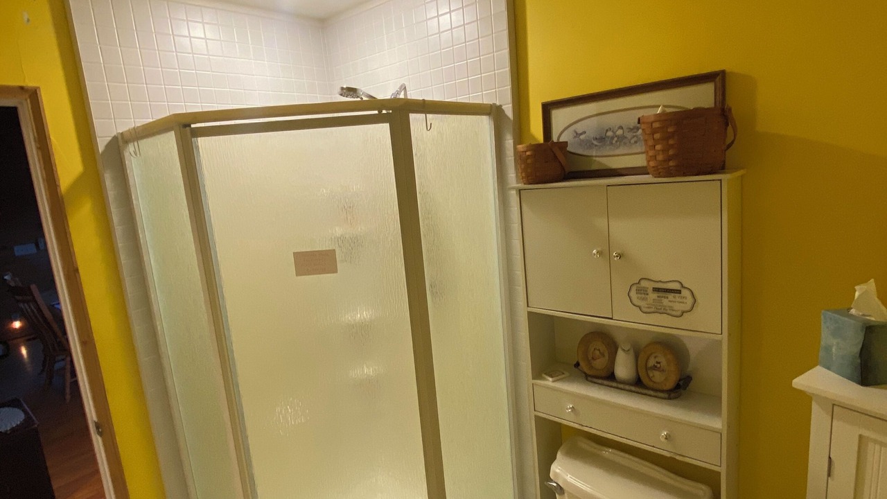 Photo of Bathroom in Lucas County