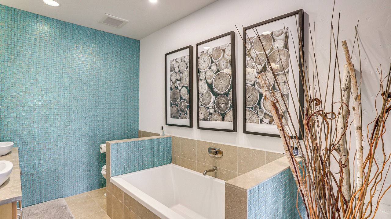 Photo of Bathroom in Eagle