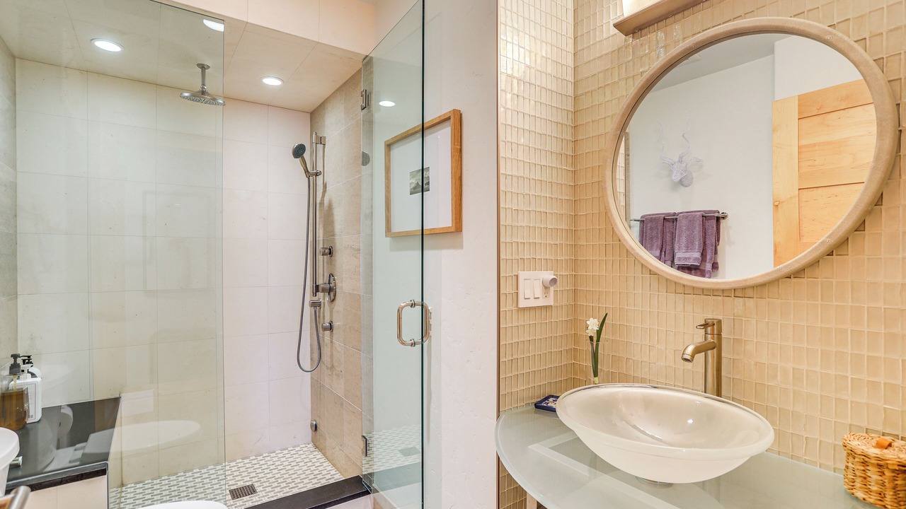 Photo of Bathroom in Eagle
