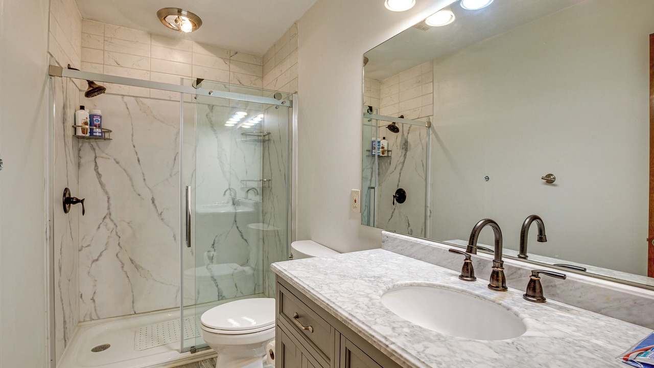Photo of Bathroom in Junction City