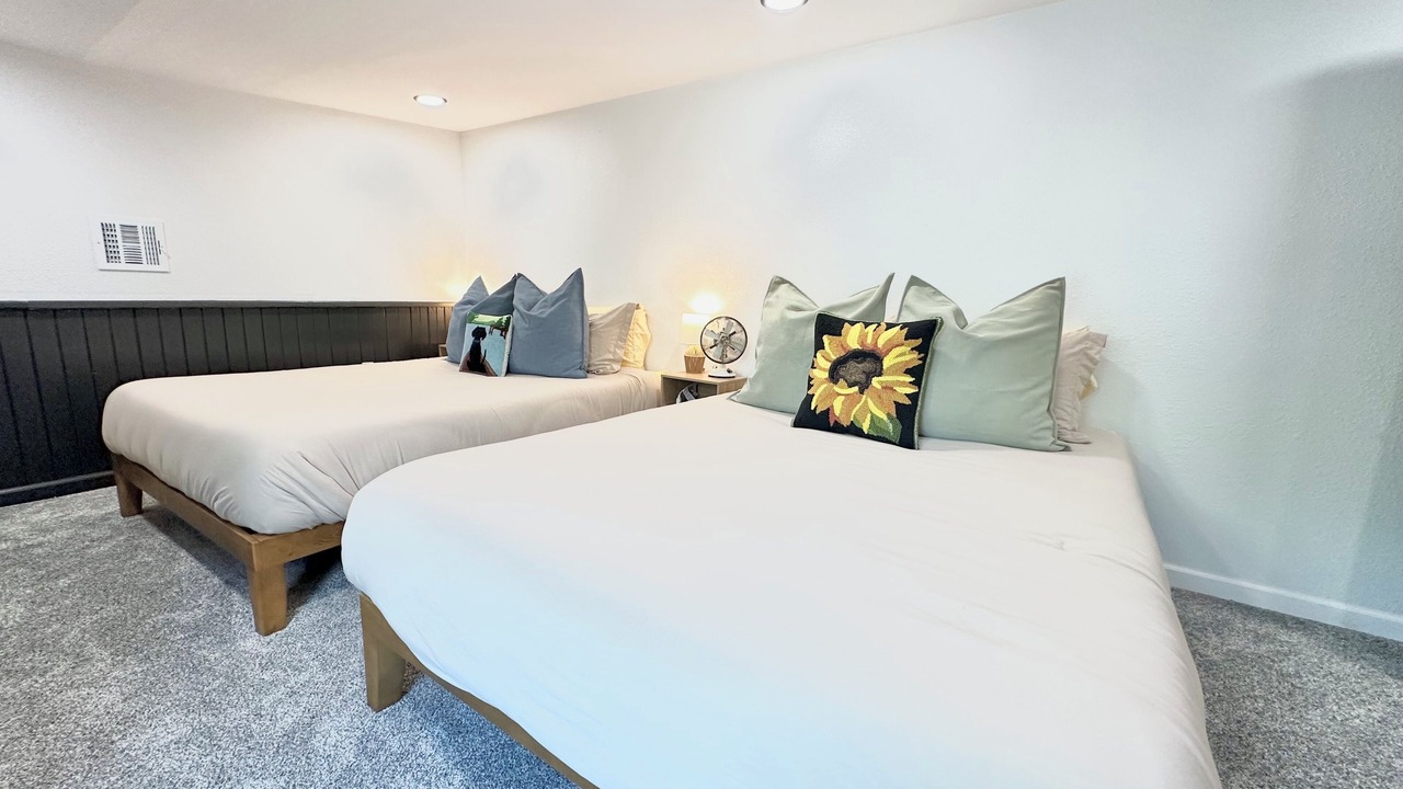 Photo of Bedroom in Pittsburg