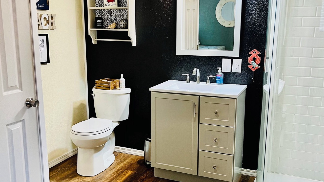 Photo of Bathroom in Newton County