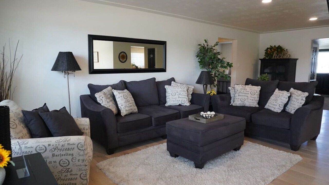 Photo of Livingroom in Greeley