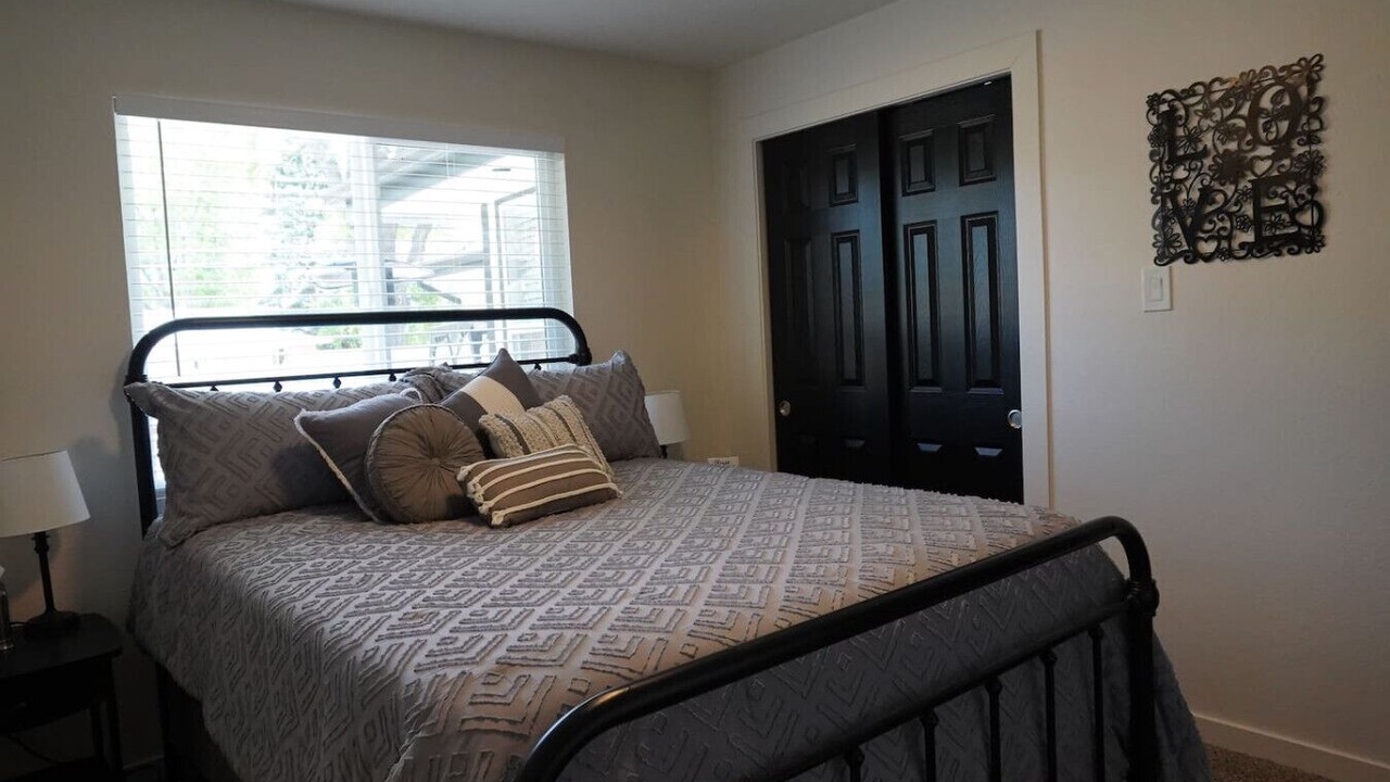 Photo of Bedroom in Greeley