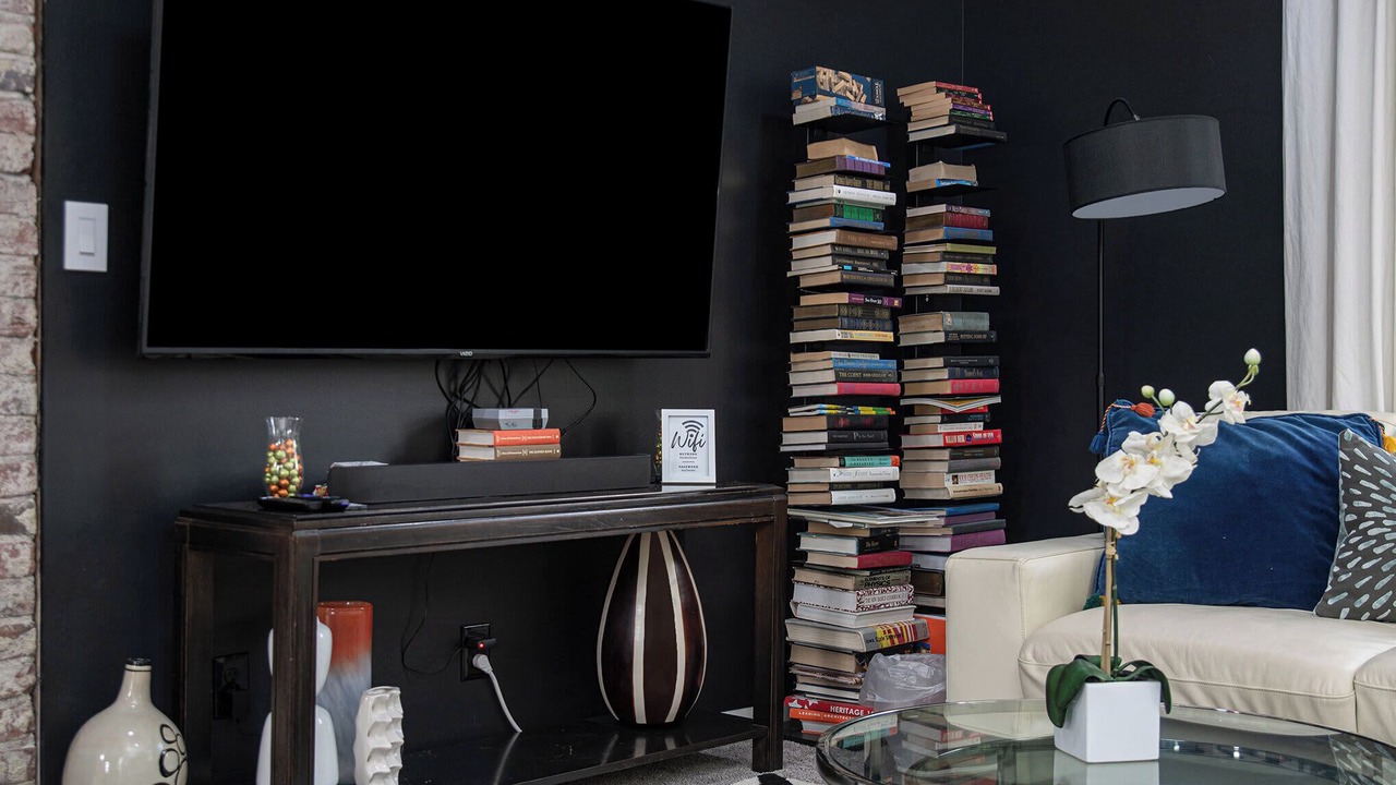 Photo of Livingroom in Dundee-Happy Hollow Historic District