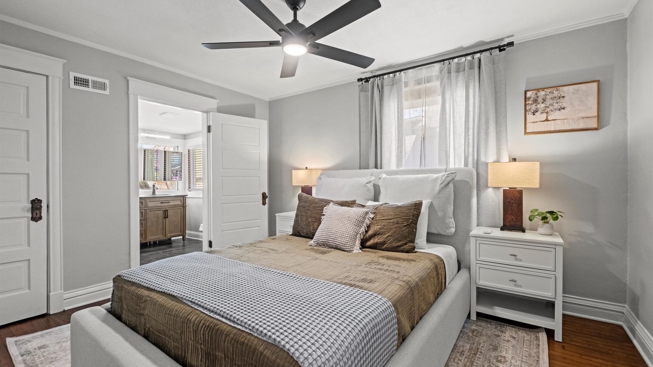 Photo of Bedroom in South Hyde Park