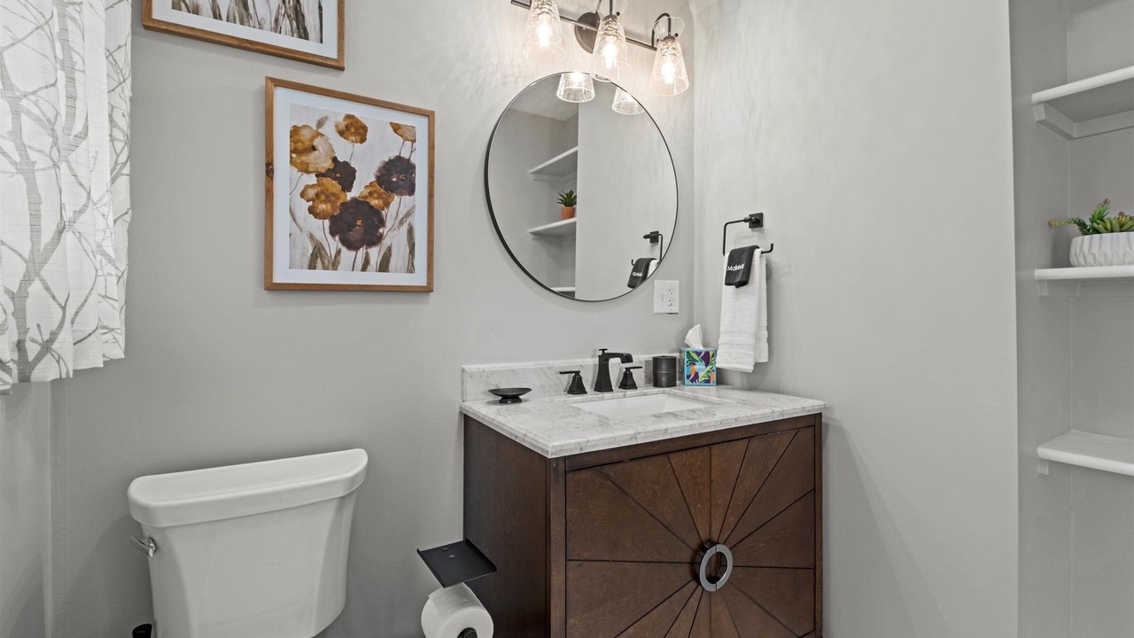 Photo of Bathroom in South Hyde Park