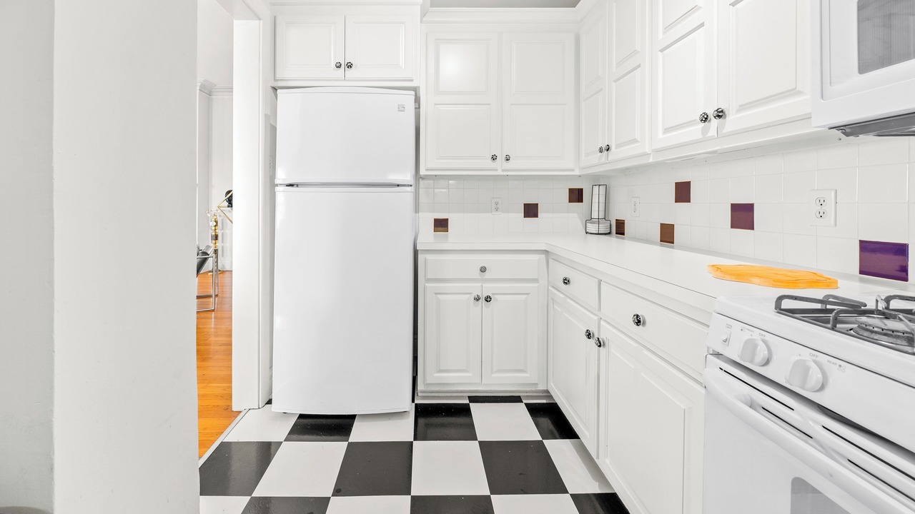 Photo of Kitchen in North Hyde Park