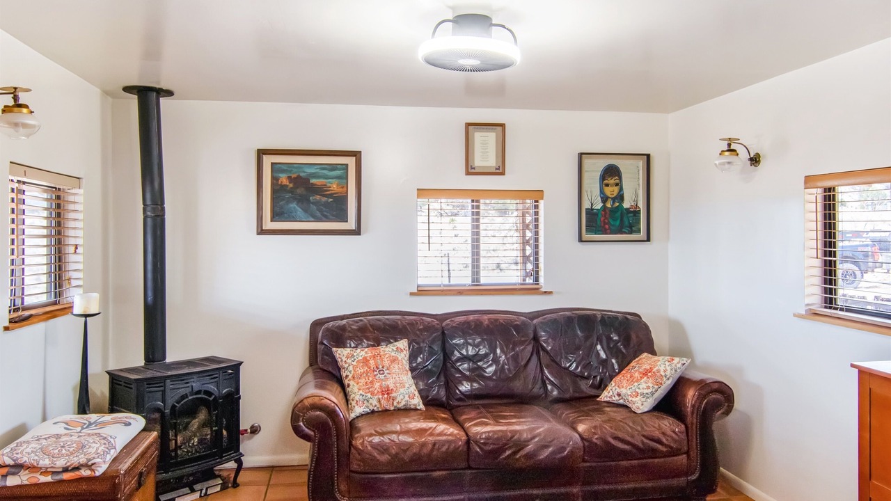 Photo of Livingroom in Monticello