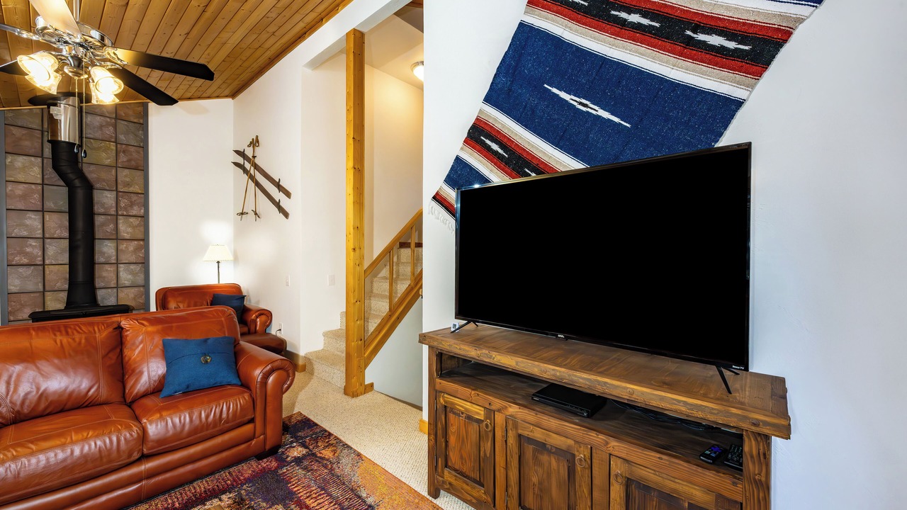 Photo of Livingroom in Angel Fire
