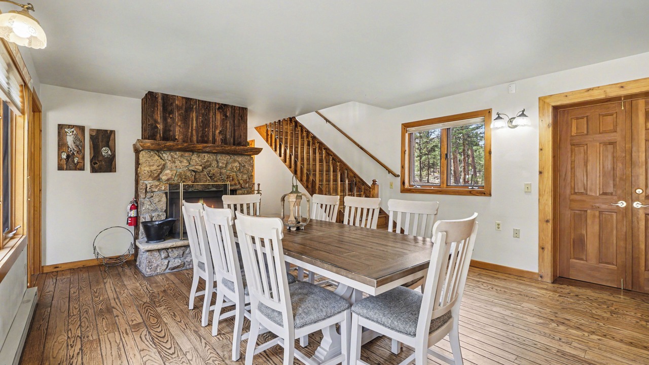 Photo of Livingroom in Estes Park