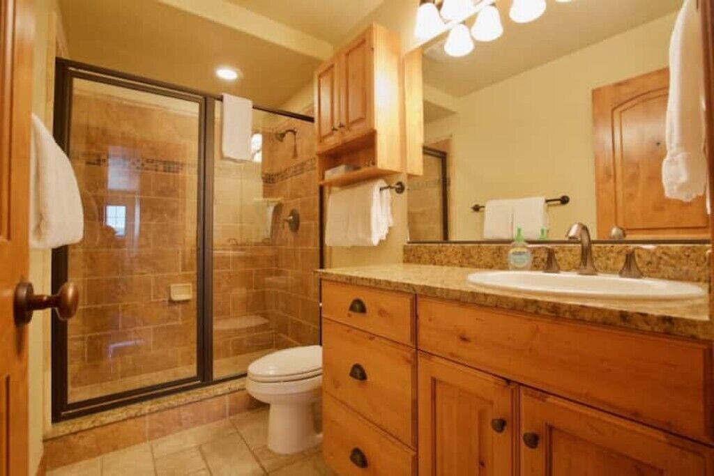 Photo of Bathroom in Wolf Creek