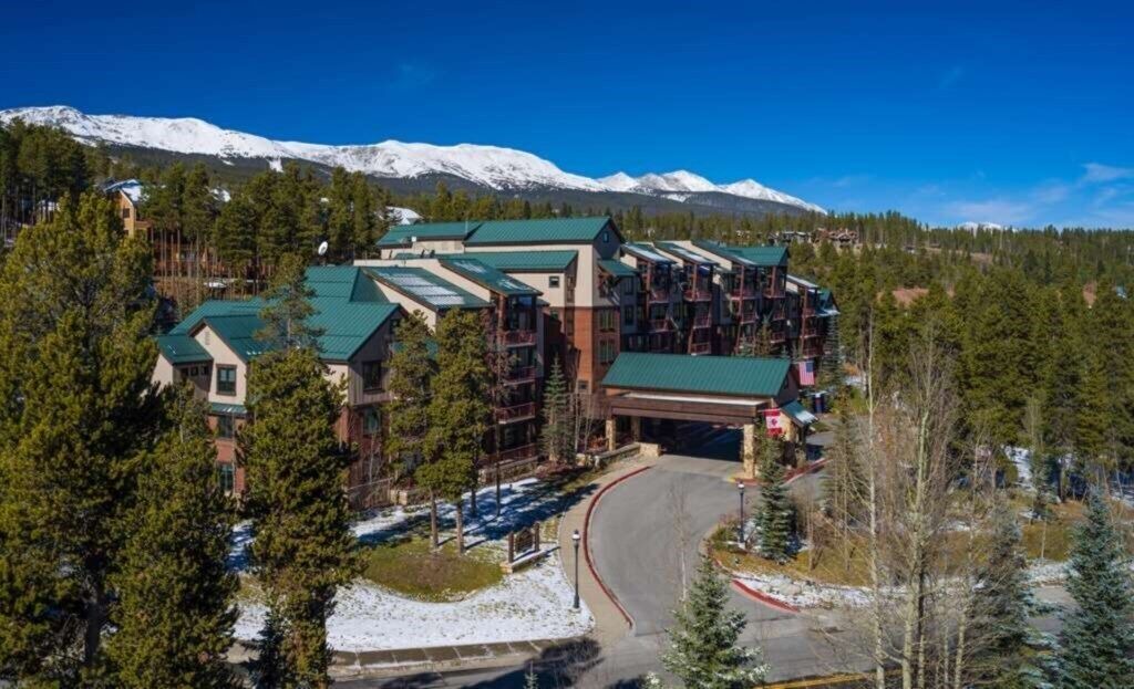 Photo of Outdoor in Peak 9