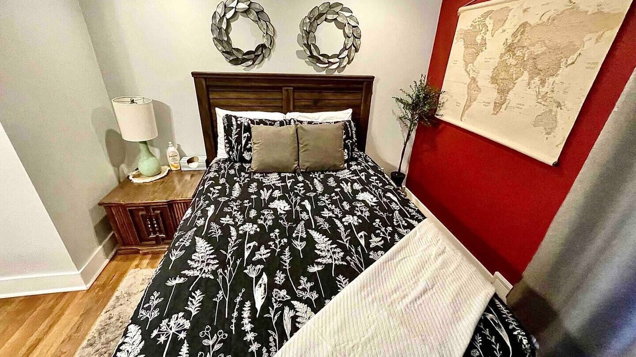 Photo of Bedroom in Hutchinson