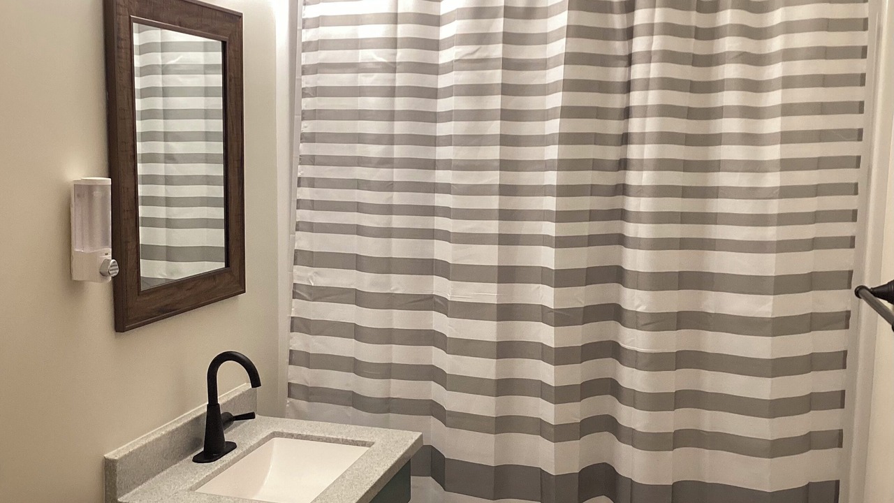 Photo of Bathroom in Ord
