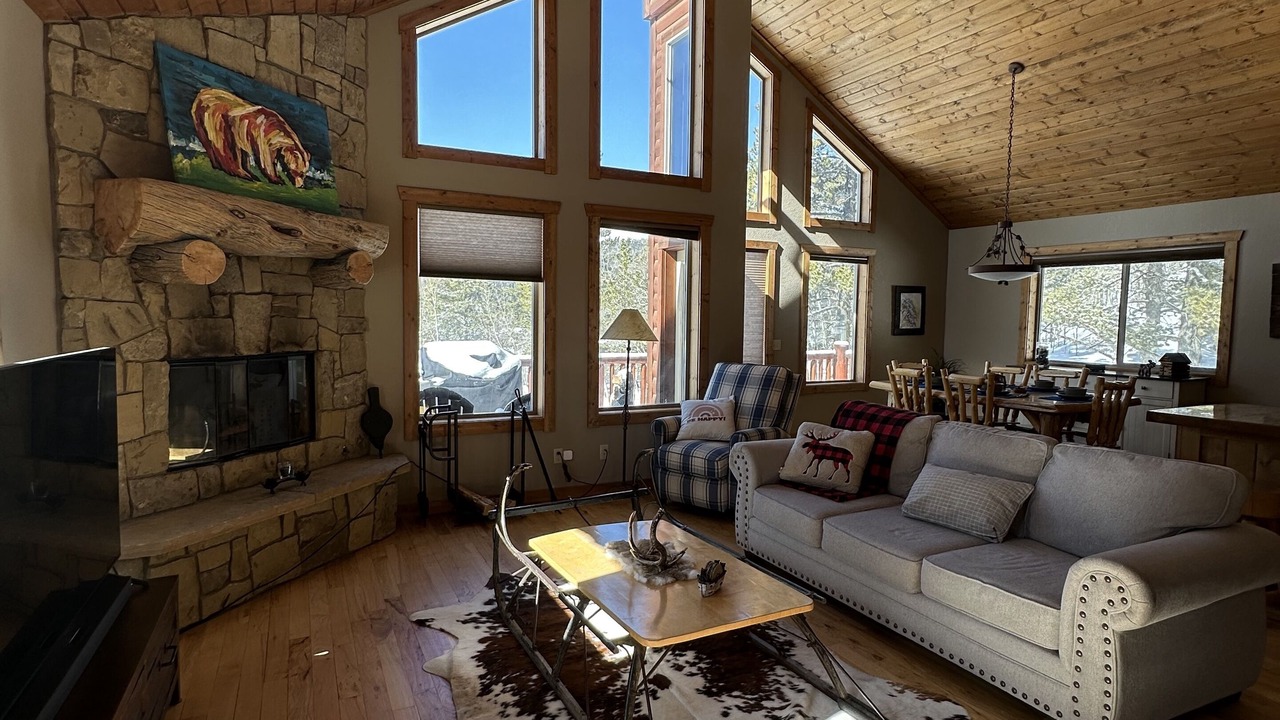 Photo of Livingroom in Valley of the Sun