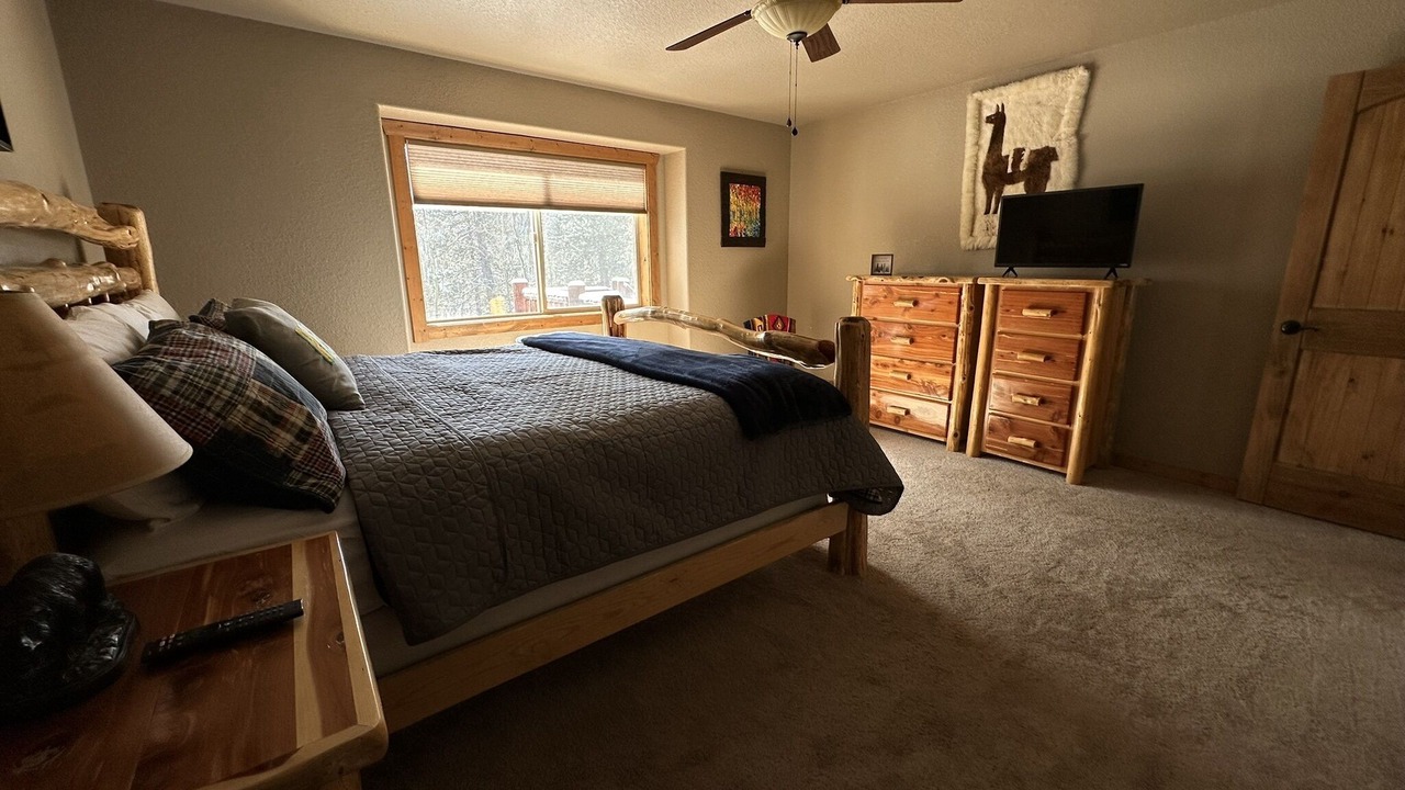 Photo of Bedroom in Valley of the Sun