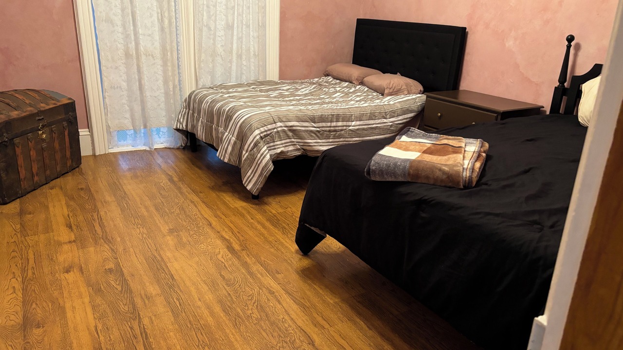 Photo of Bedroom in Lamont