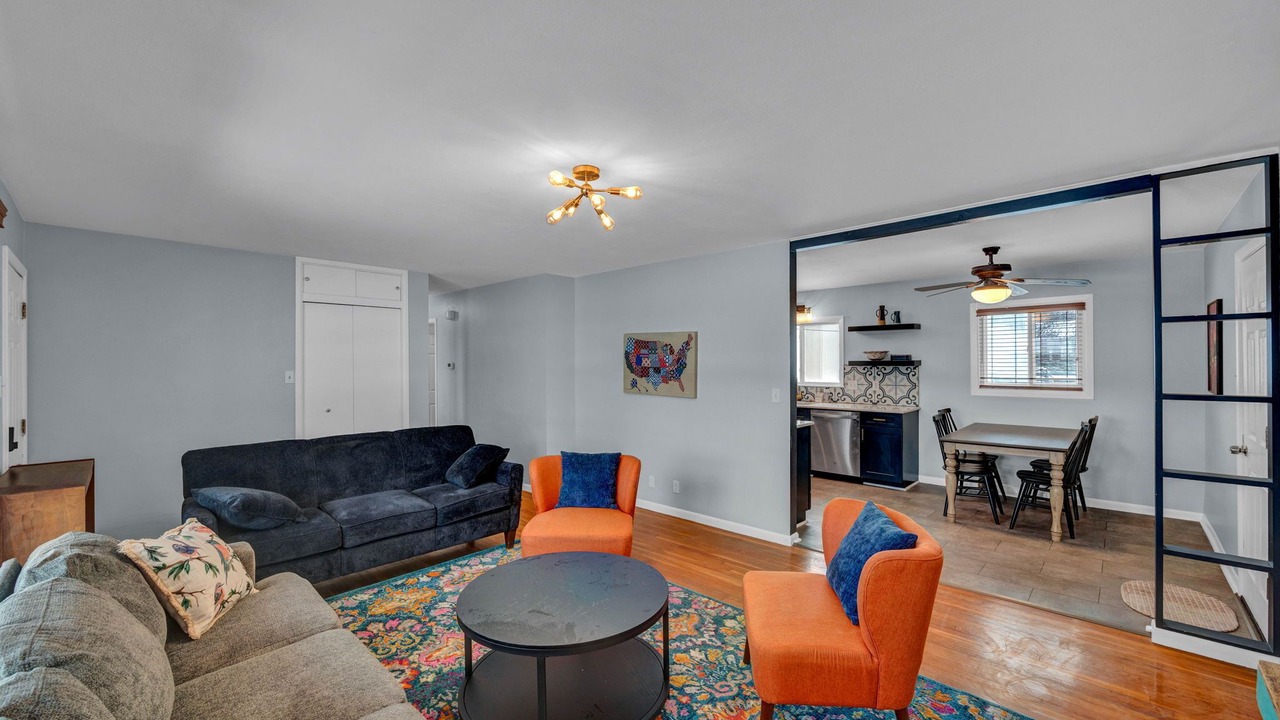 Photo of Livingroom in Topeka