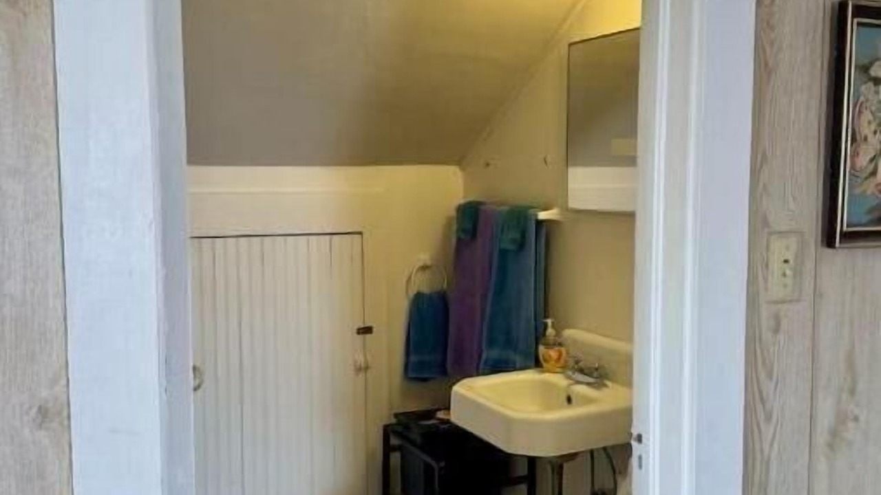 Photo of Bathroom in Pawhuska