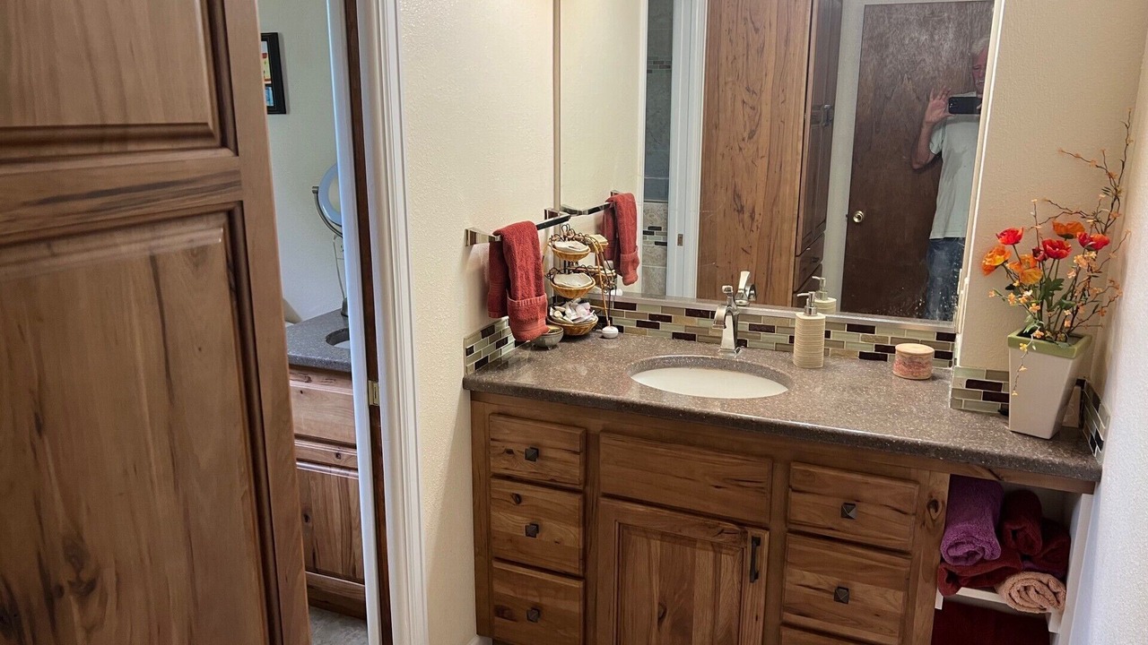 Photo of Bathroom in Wray