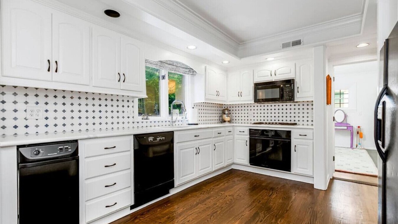 Photo of Kitchen in Fairway