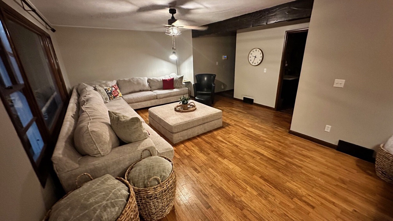 Photo of Livingroom in Lawrence