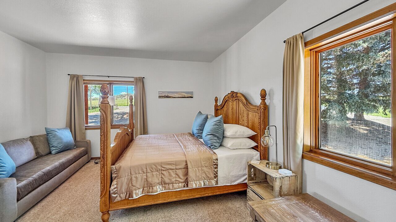 Photo of Bedroom in Lazear