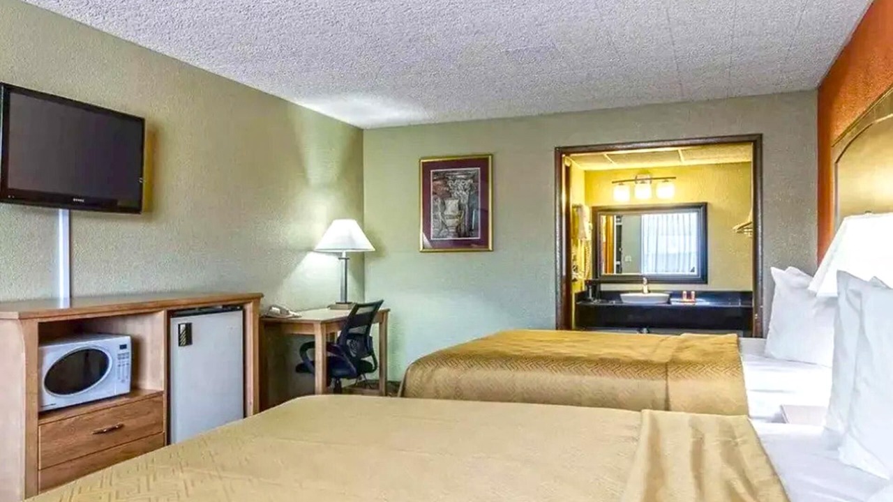 Photo of Bedroom in Salina