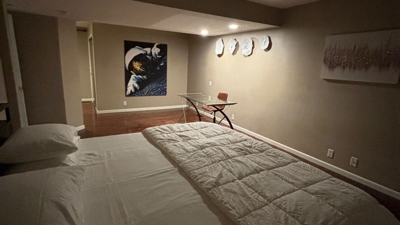 Photo of Bedroom in Hutchinson