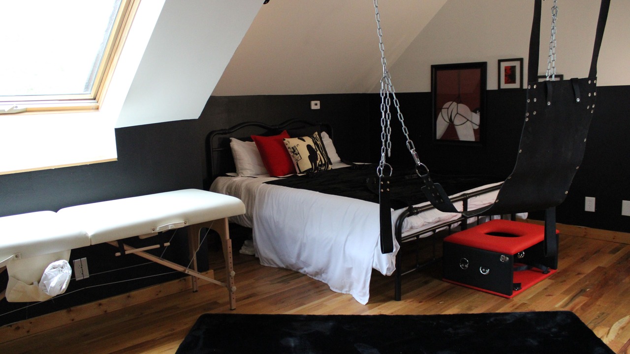 Photo of Bedroom in Idaho Springs
