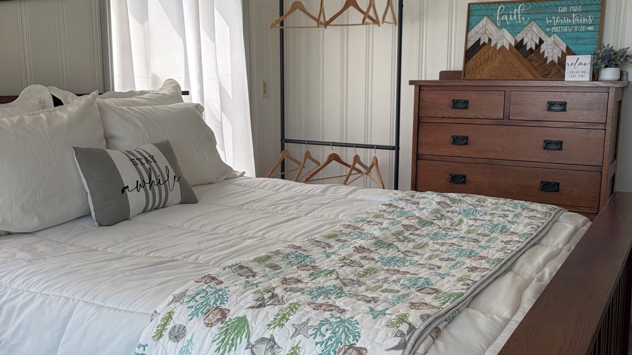 Photo of Bedroom in Marion