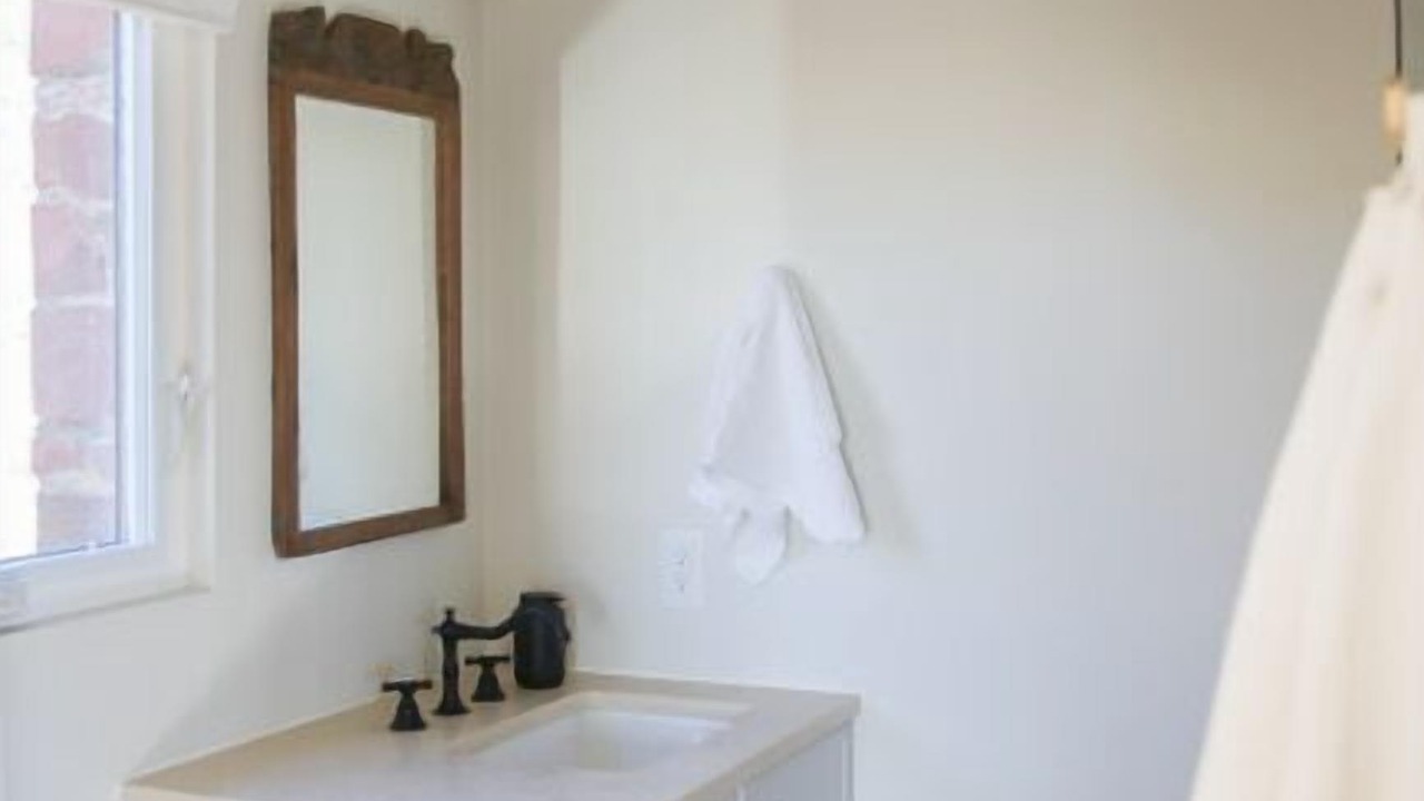 Photo of Bathroom in Morrison