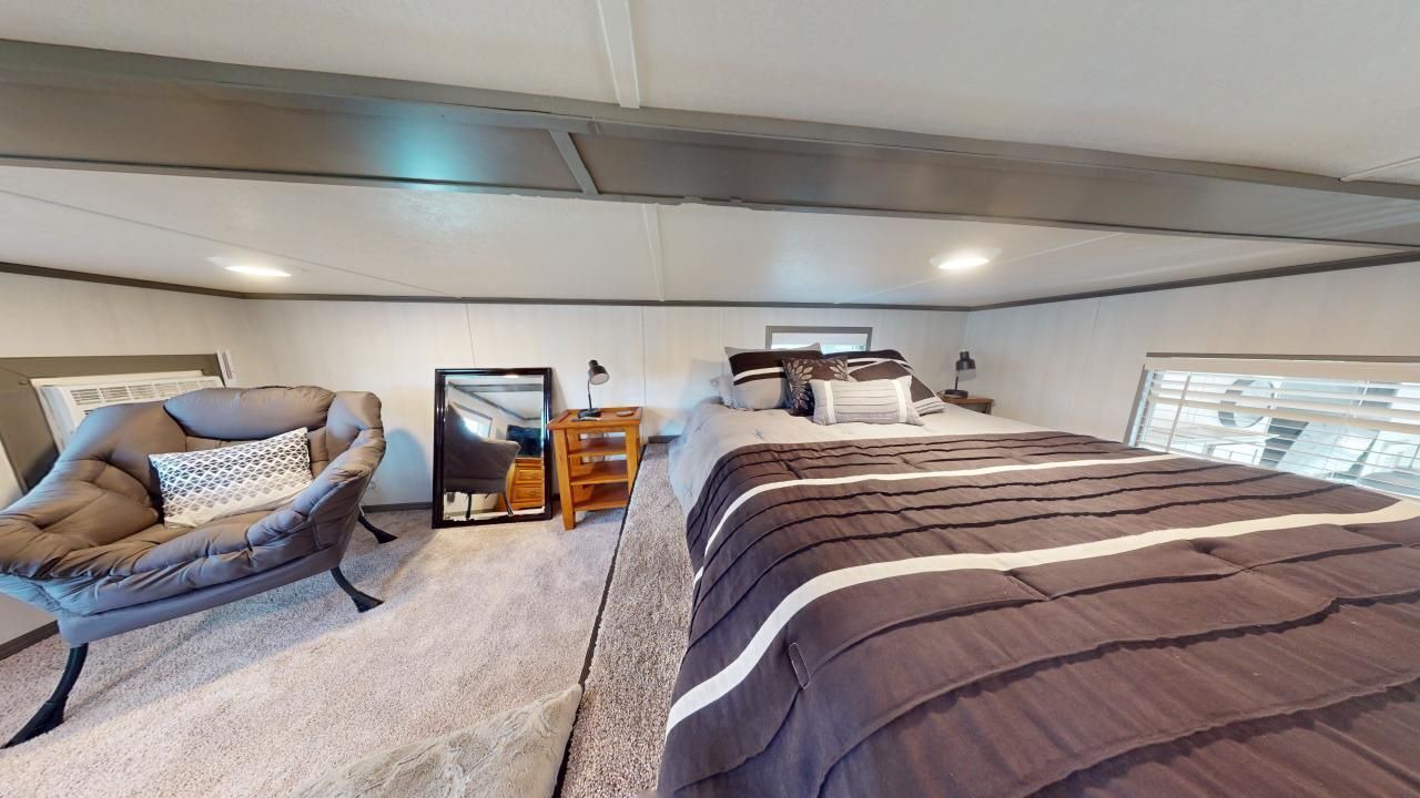 Photo of Bedroom in Hill City